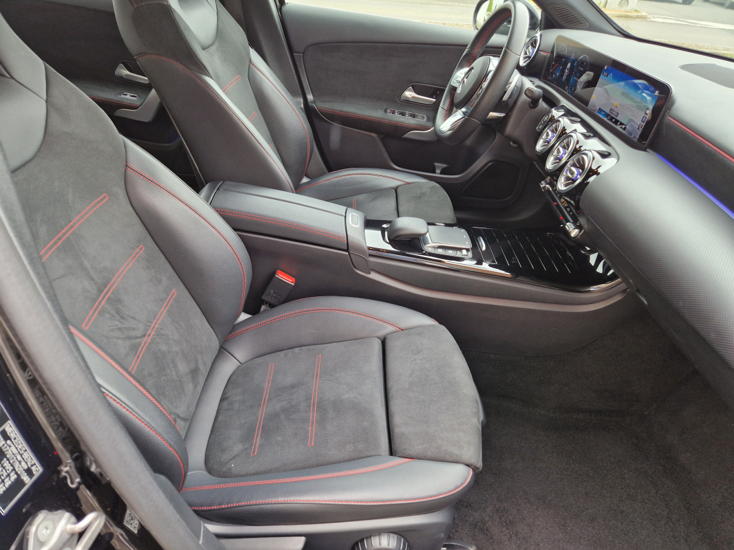 Mercedes Classe A — 24
