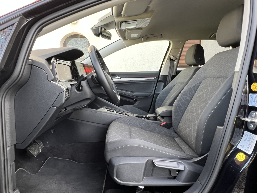 Volkswagen Golf — 12