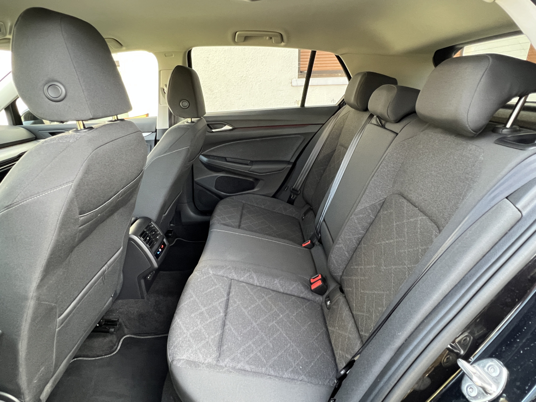 Volkswagen Golf — 14