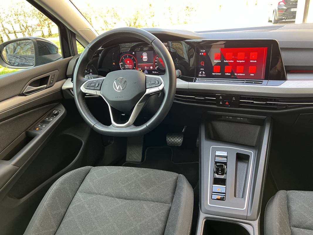 Volkswagen Golf — 17