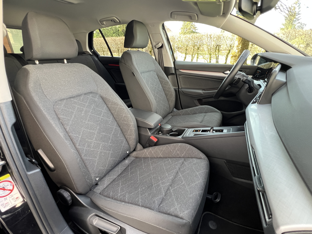 Volkswagen Golf — 13