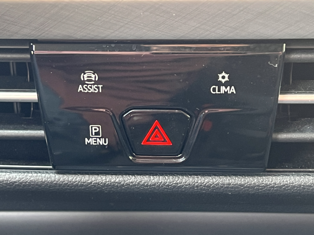 Volkswagen Golf — 25