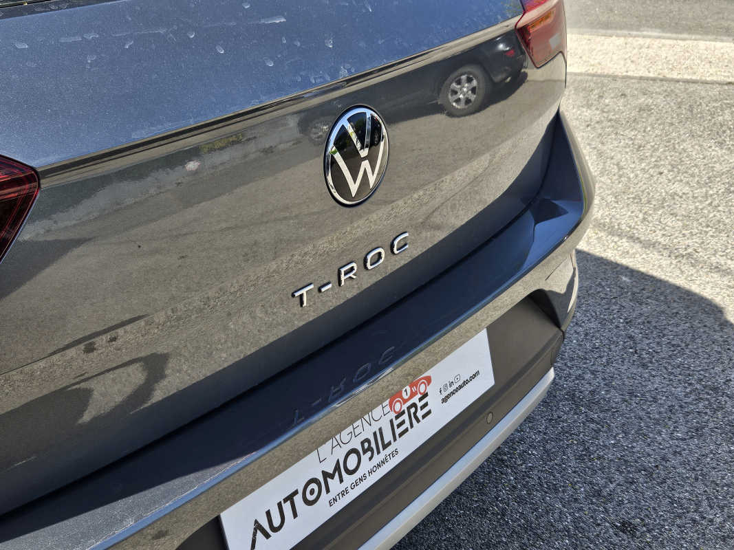 Volkswagen T-roc — 15
