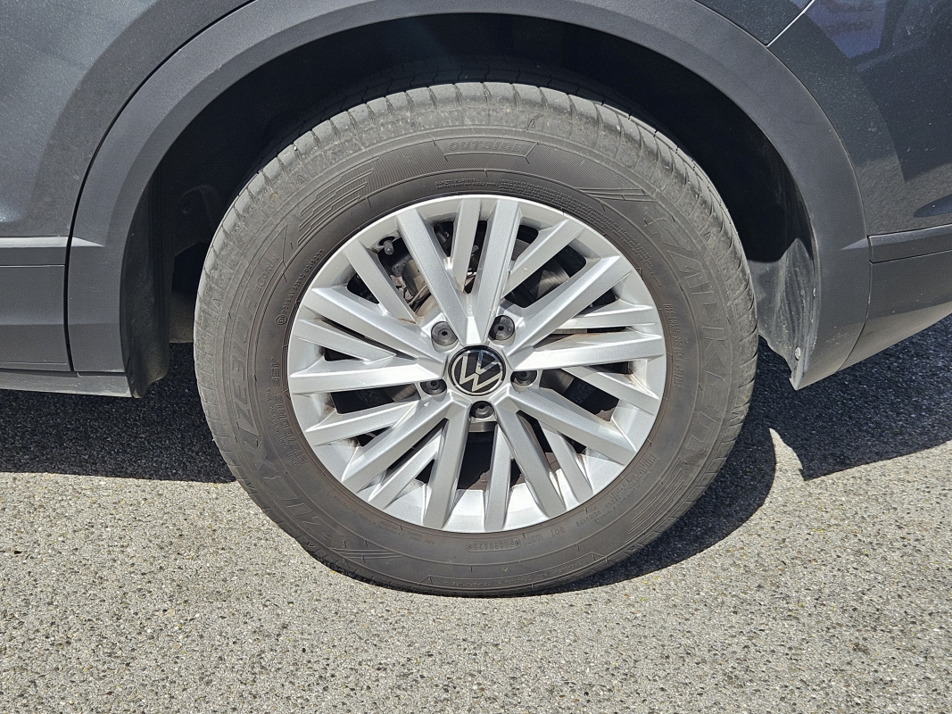 Volkswagen T-roc — 37