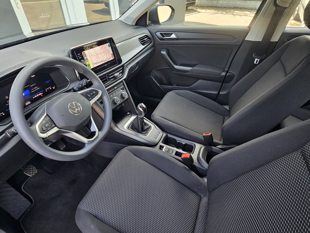 Volkswagen T-roc — 10