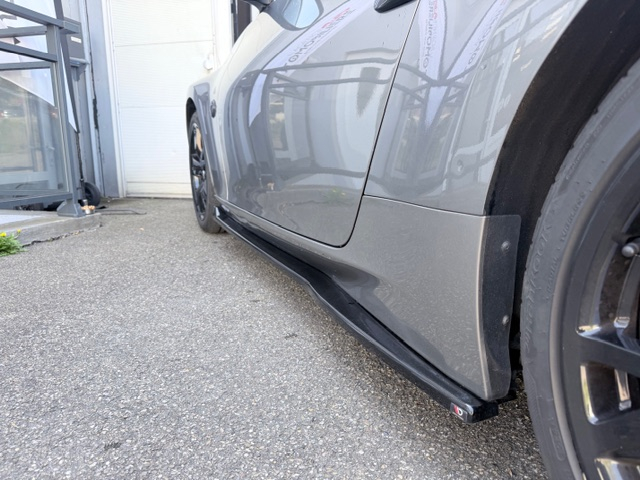 Nissan 370 Z — 26