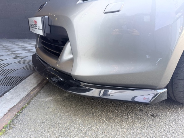 Nissan 370 Z — 27