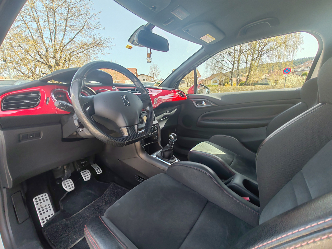 Citroen DS3 — 13