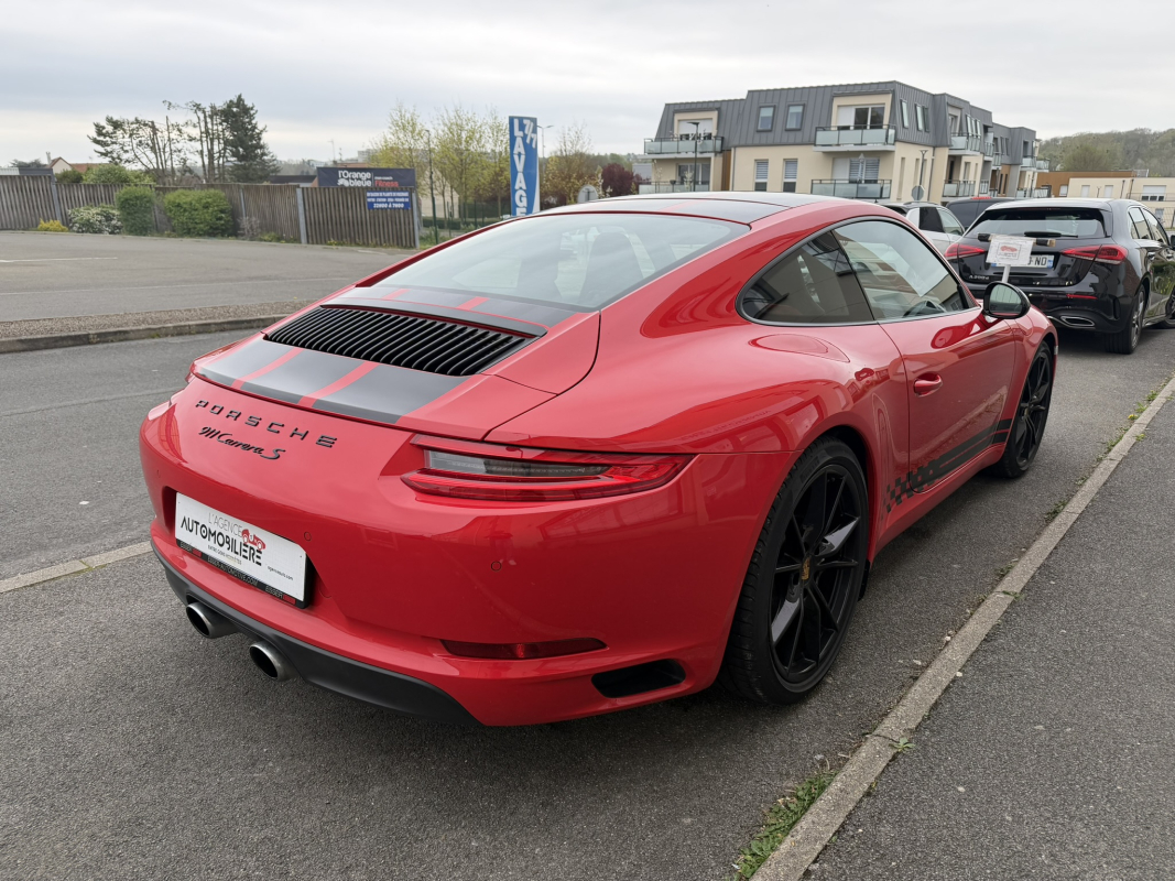 Porsche 911 — 6