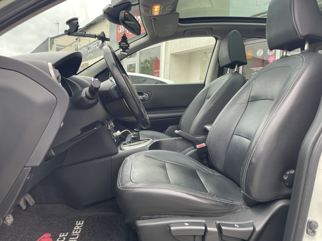 Nissan Qashqai — 11