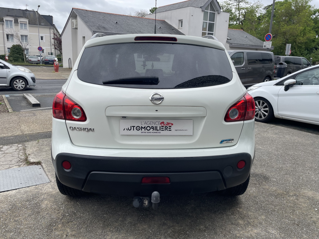 Nissan Qashqai — 6