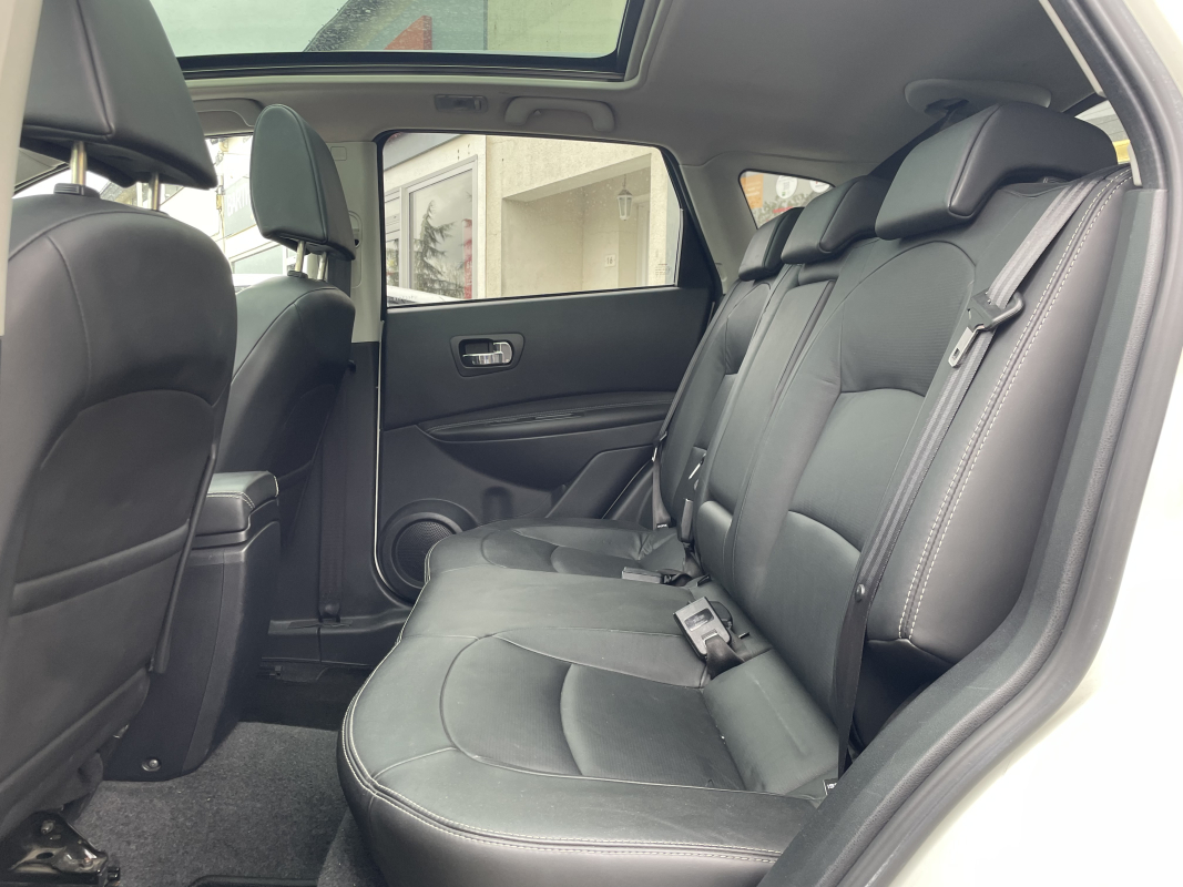 Nissan Qashqai — 14