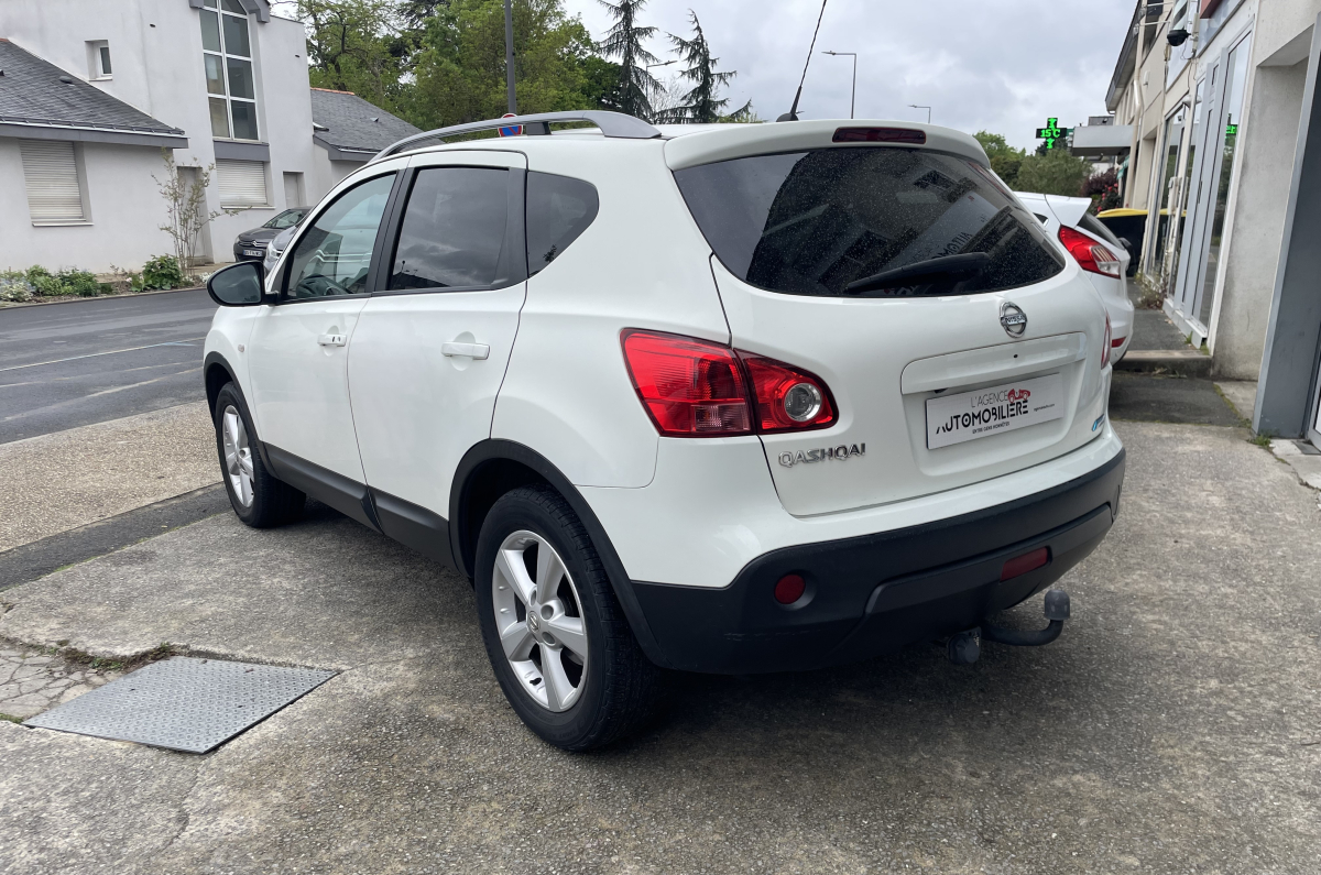 Nissan Qashqai — 7