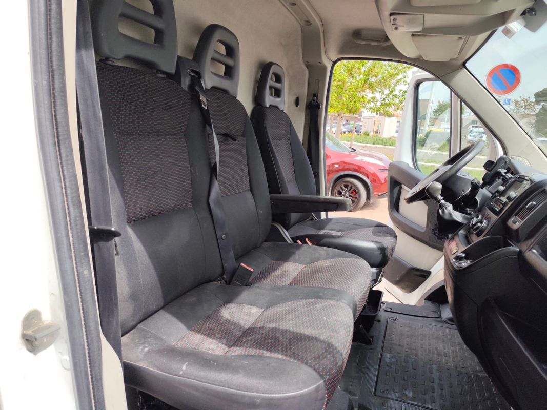 Peugeot Boxer — 12