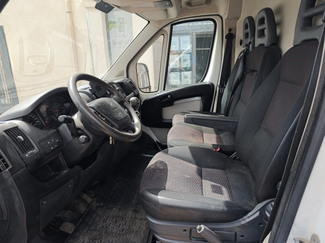 Peugeot Boxer — 9
