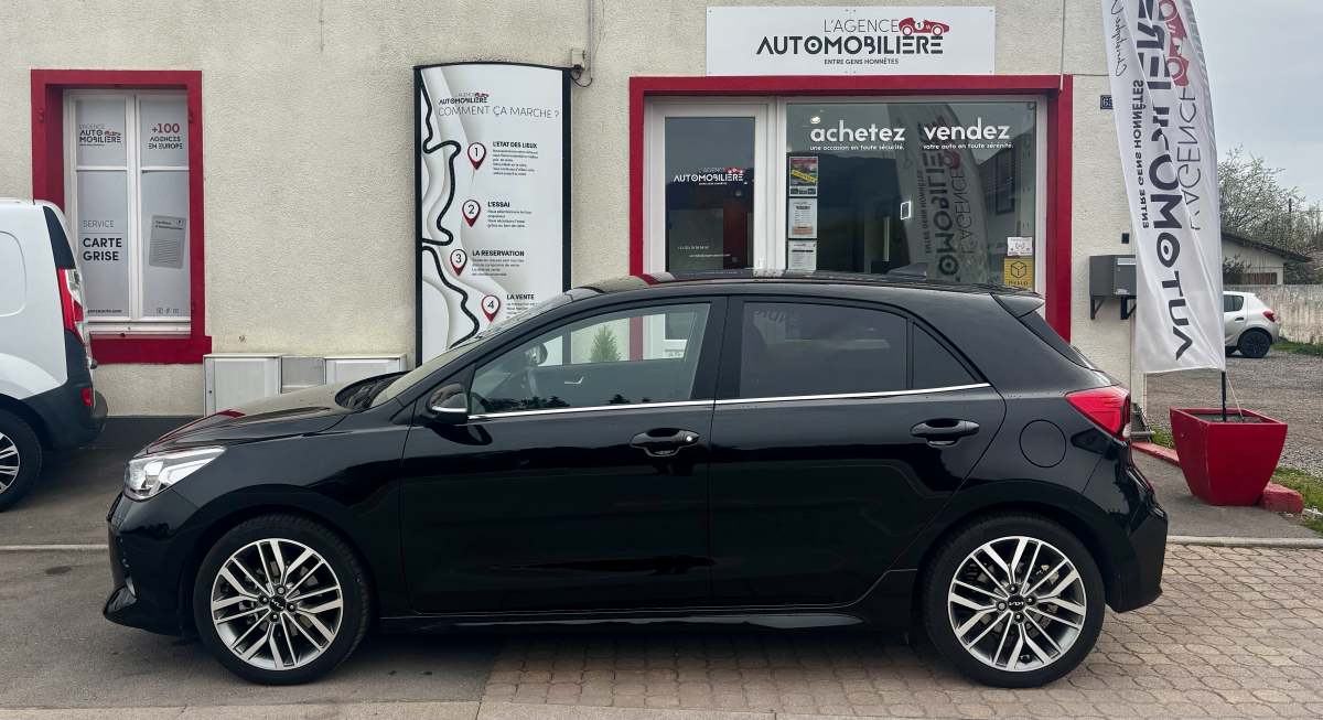 Kia Rio — 8