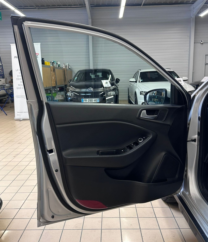 Hyundai i20 — 28