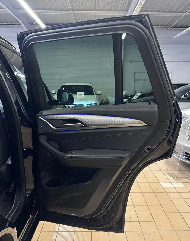 Bmw X3 — 32