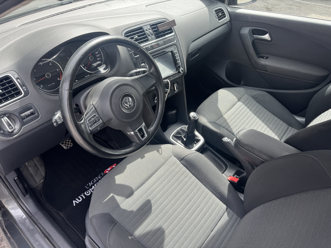 Volkswagen Polo — 7