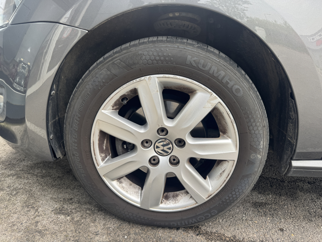 Volkswagen Polo — 31