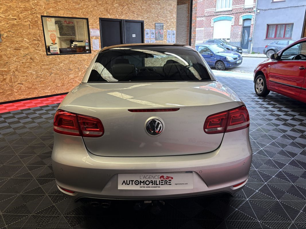 Volkswagen EOS — 31