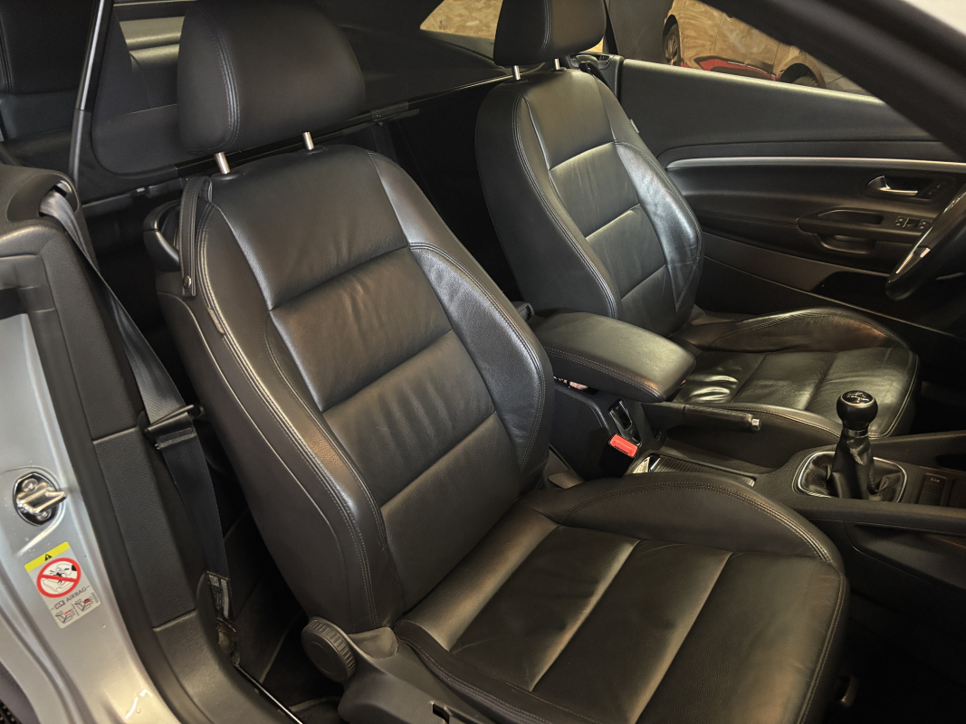 Volkswagen EOS — 16