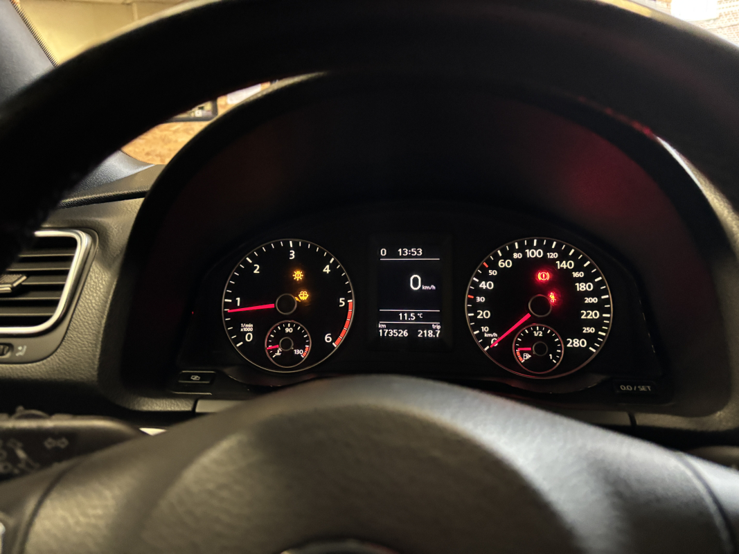 Volkswagen EOS — 23