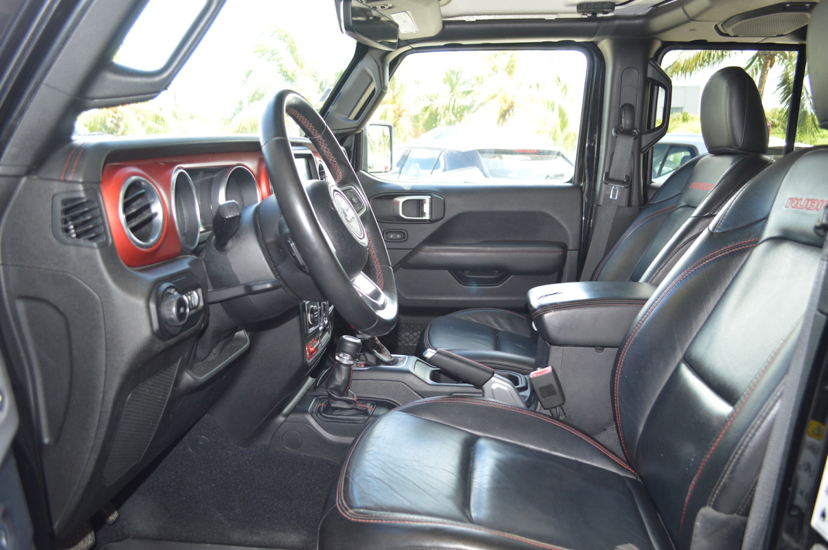 Jeep Wrangler Unlimited — 18