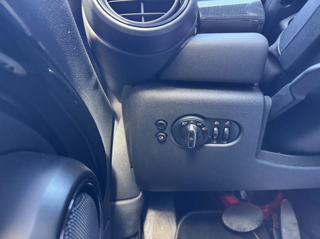 Mini Cooper — 24