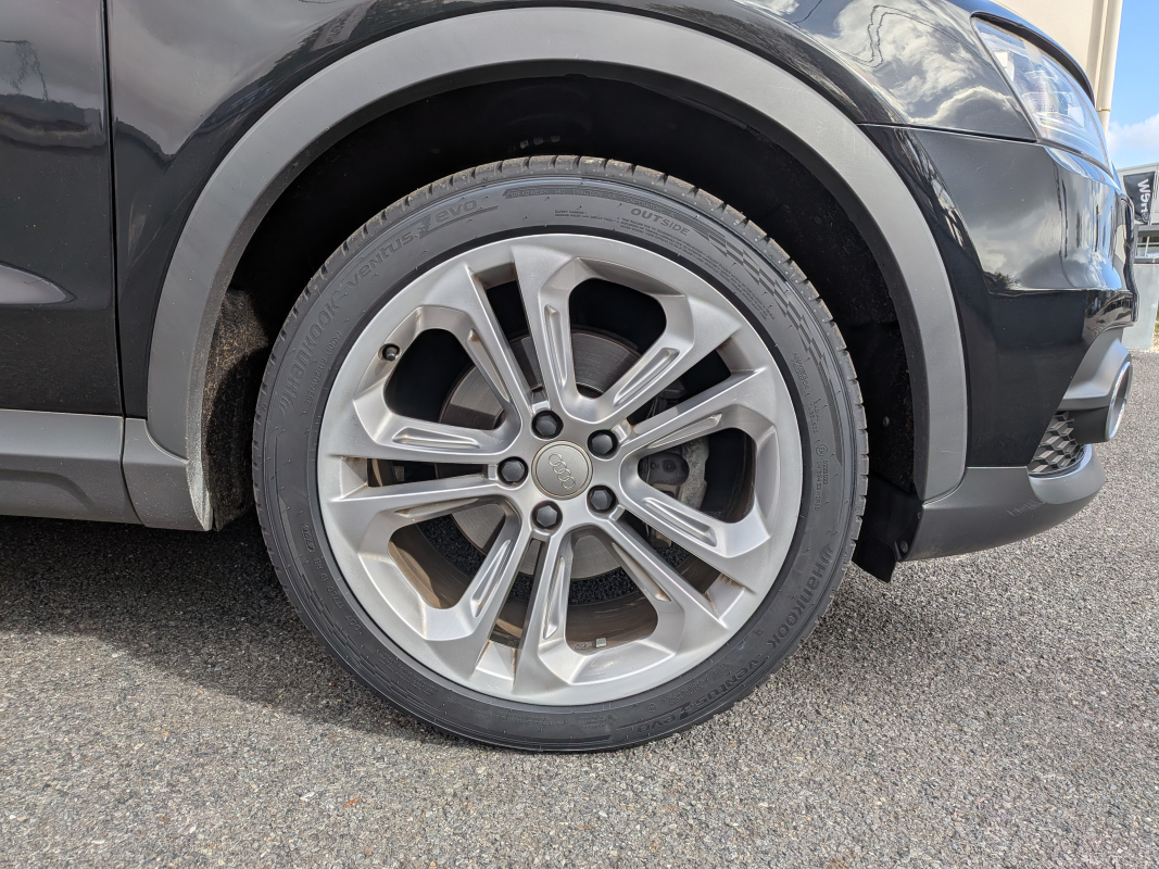 Audi Q3 — 18