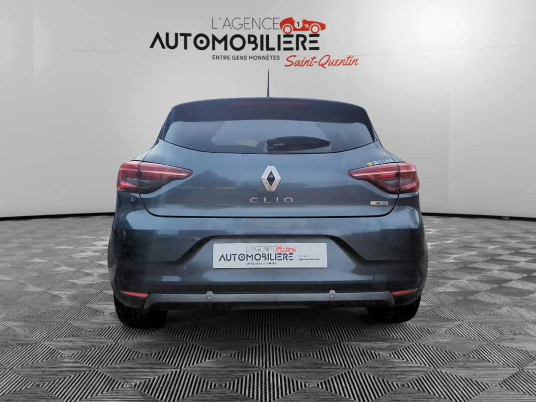 Renault Clio — 6