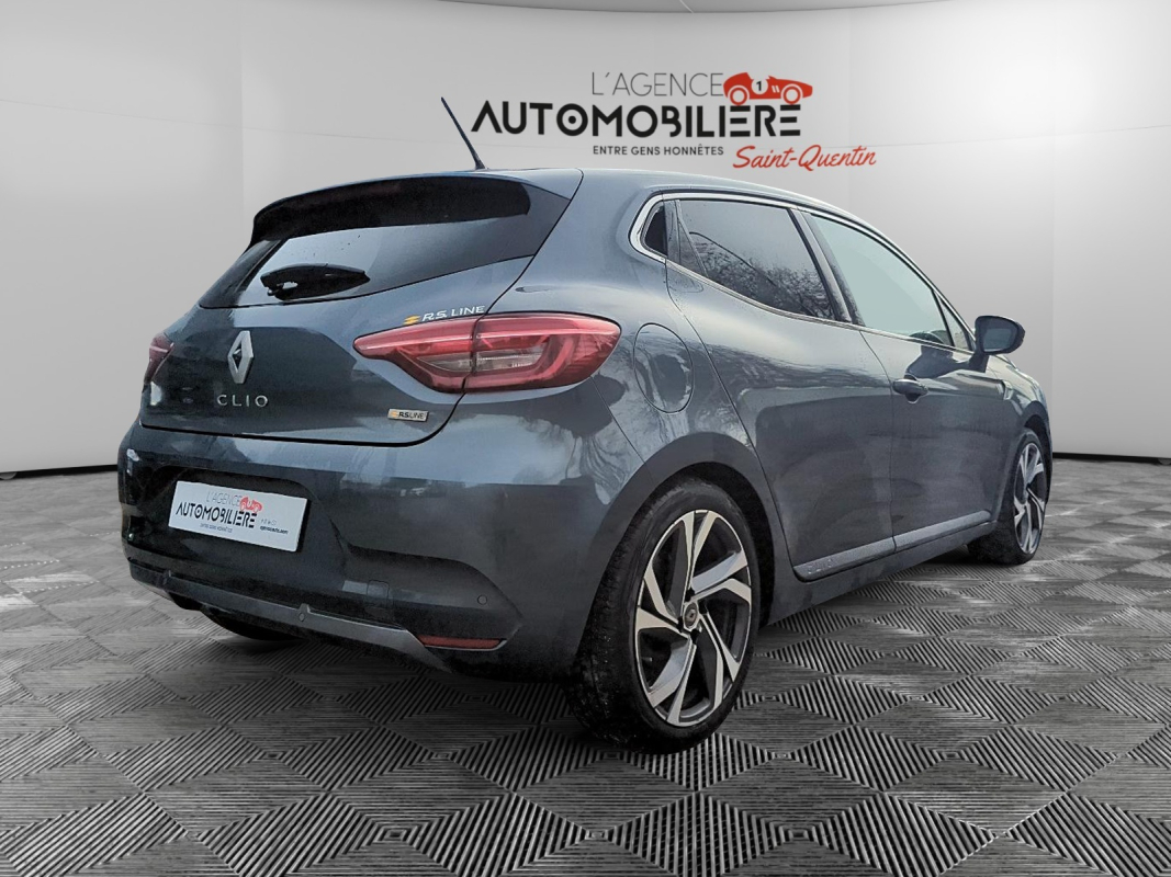 Renault Clio — 7