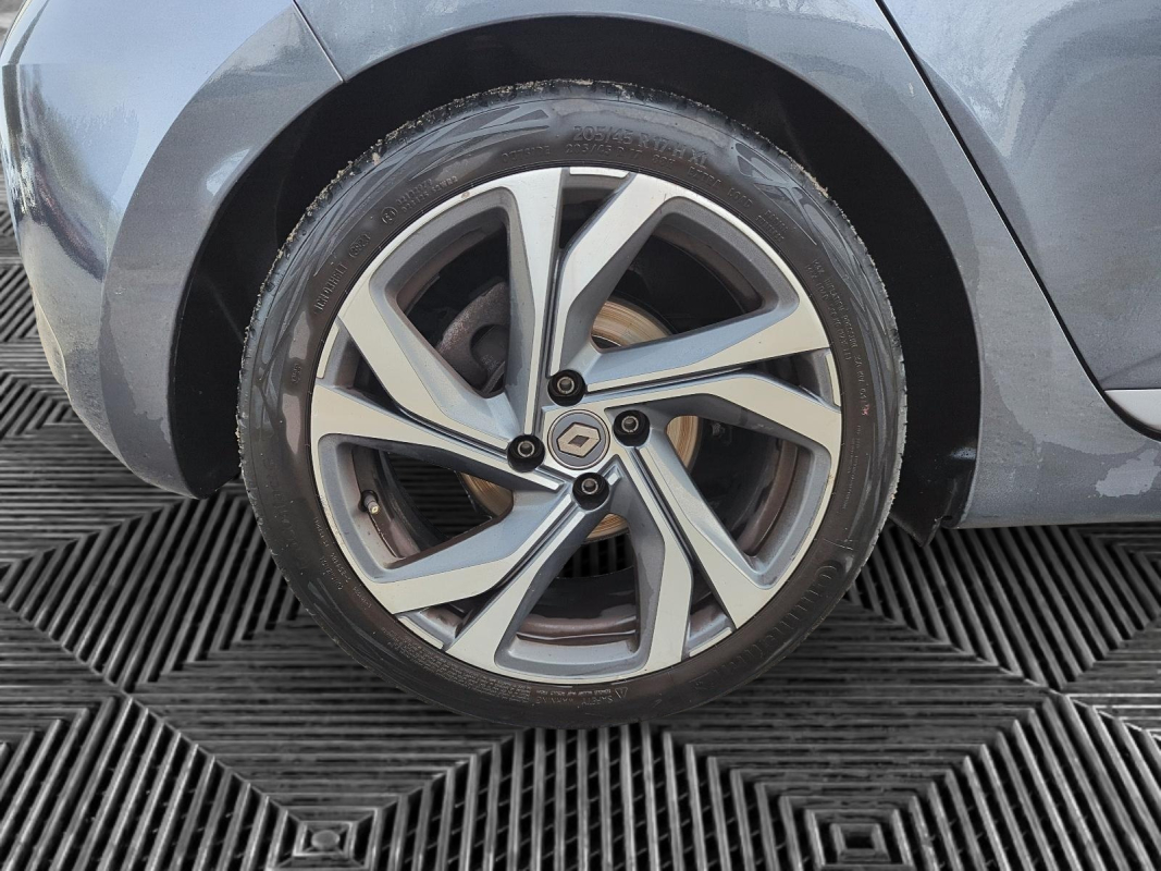 Renault Clio — 27