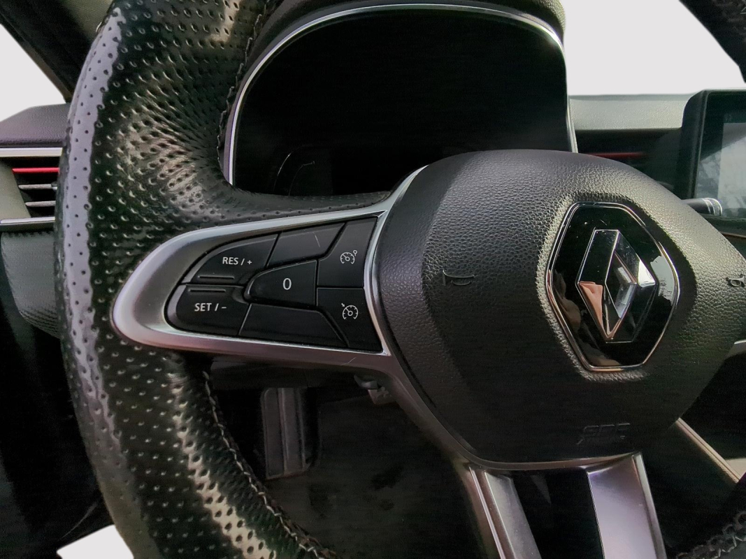 Renault Clio — 13