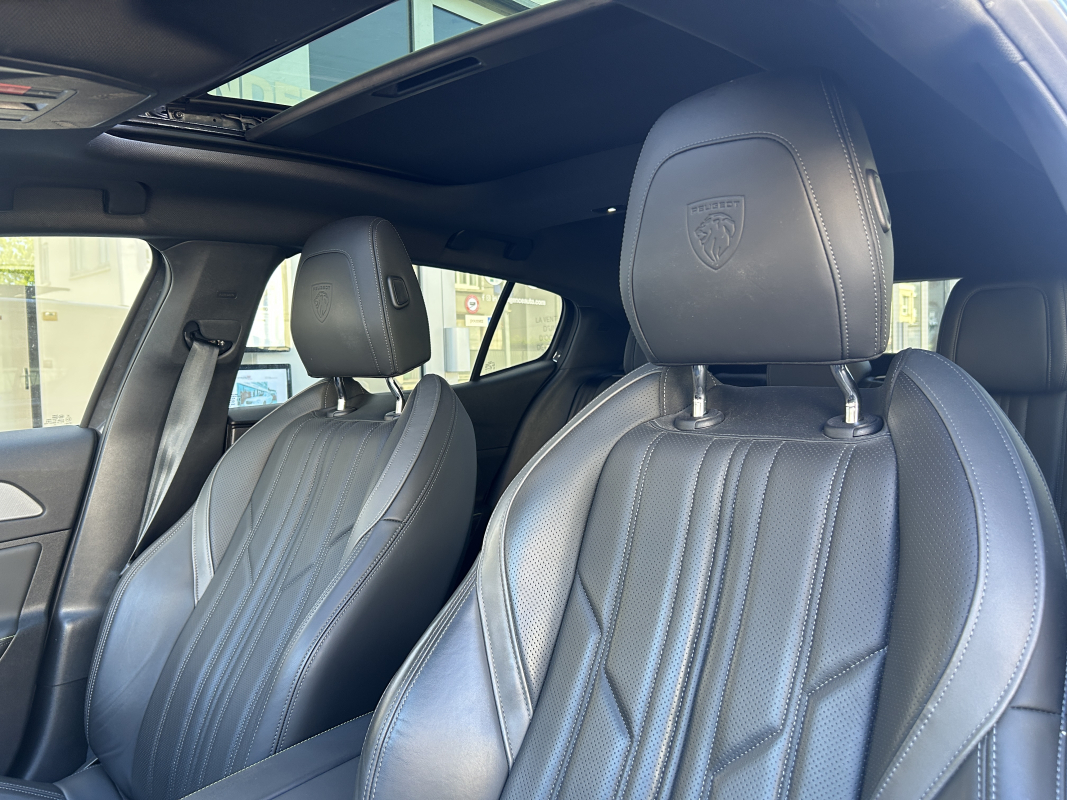 Peugeot 408 — 14