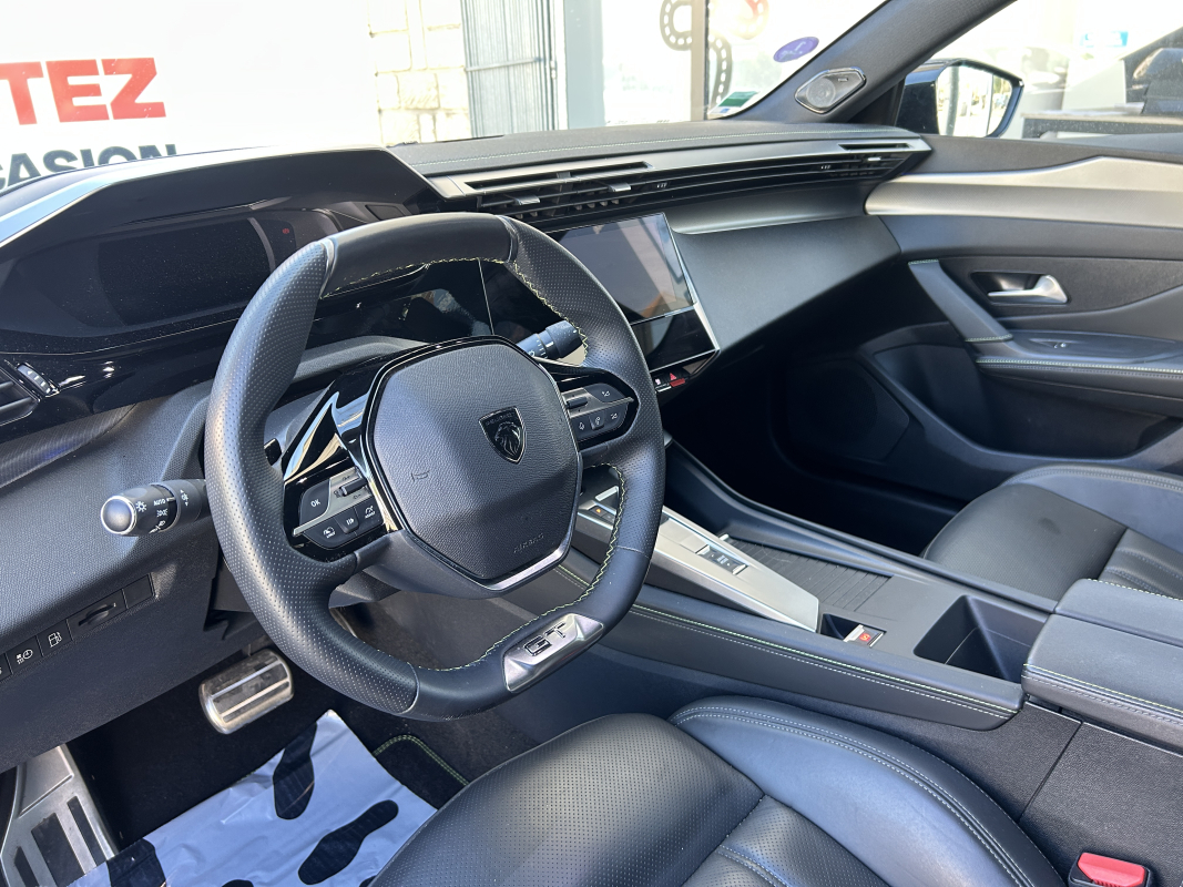 Peugeot 408 — 9