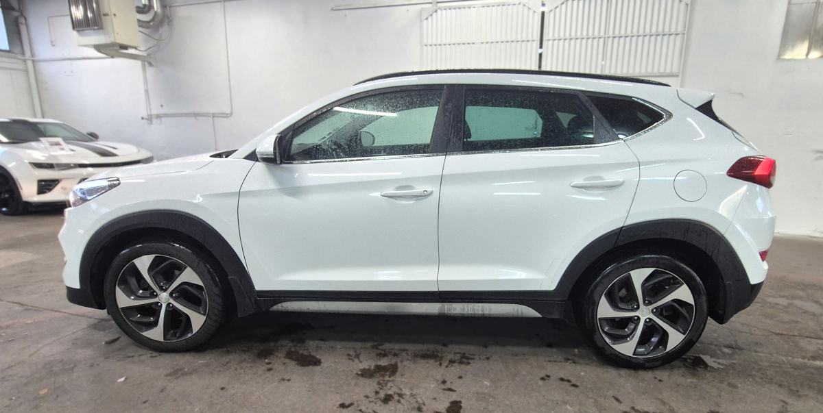 Hyundai Tucson — 30