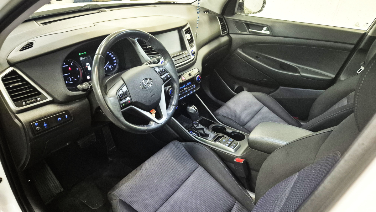Hyundai Tucson — 9