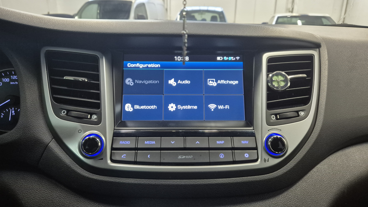 Hyundai Tucson — 18