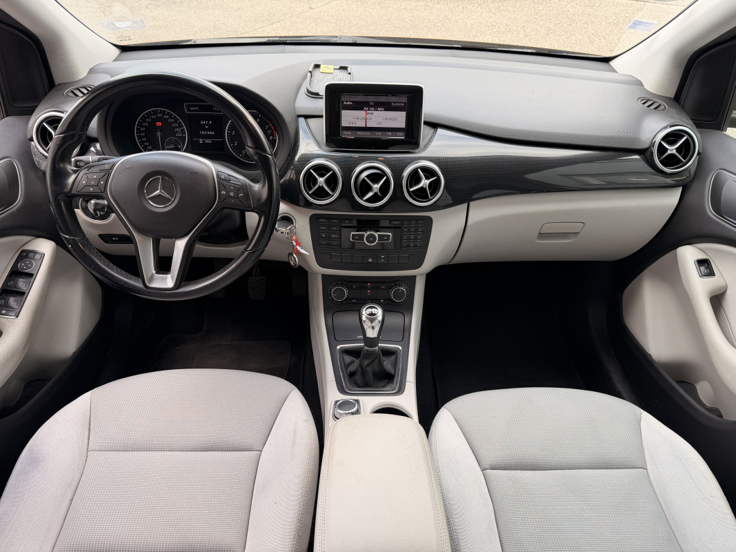 Mercedes Classe B — 6
