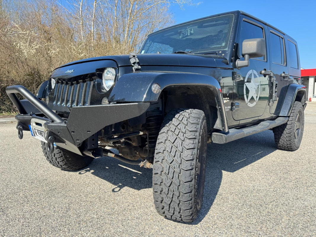 Jeep Wrangler Unlimited — 2