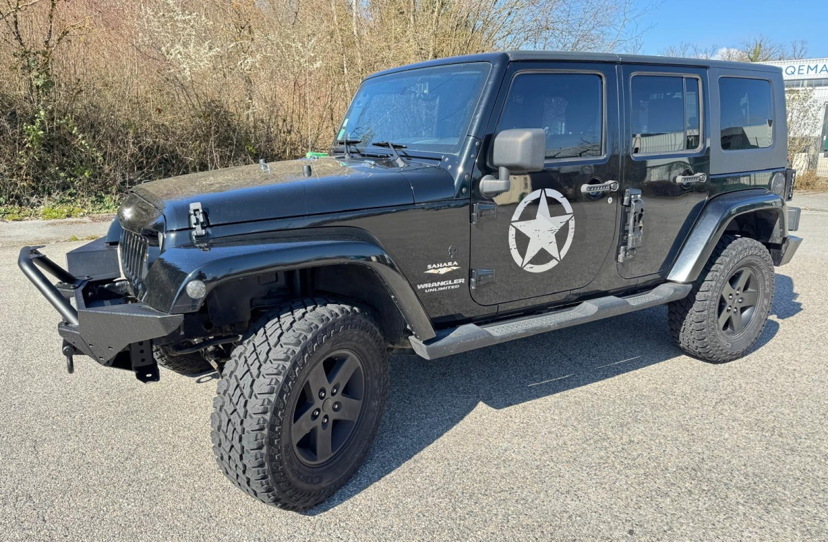 Jeep Wrangler Unlimited — 36