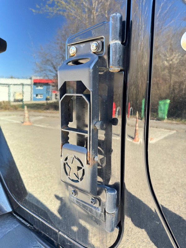 Jeep Wrangler Unlimited — 25