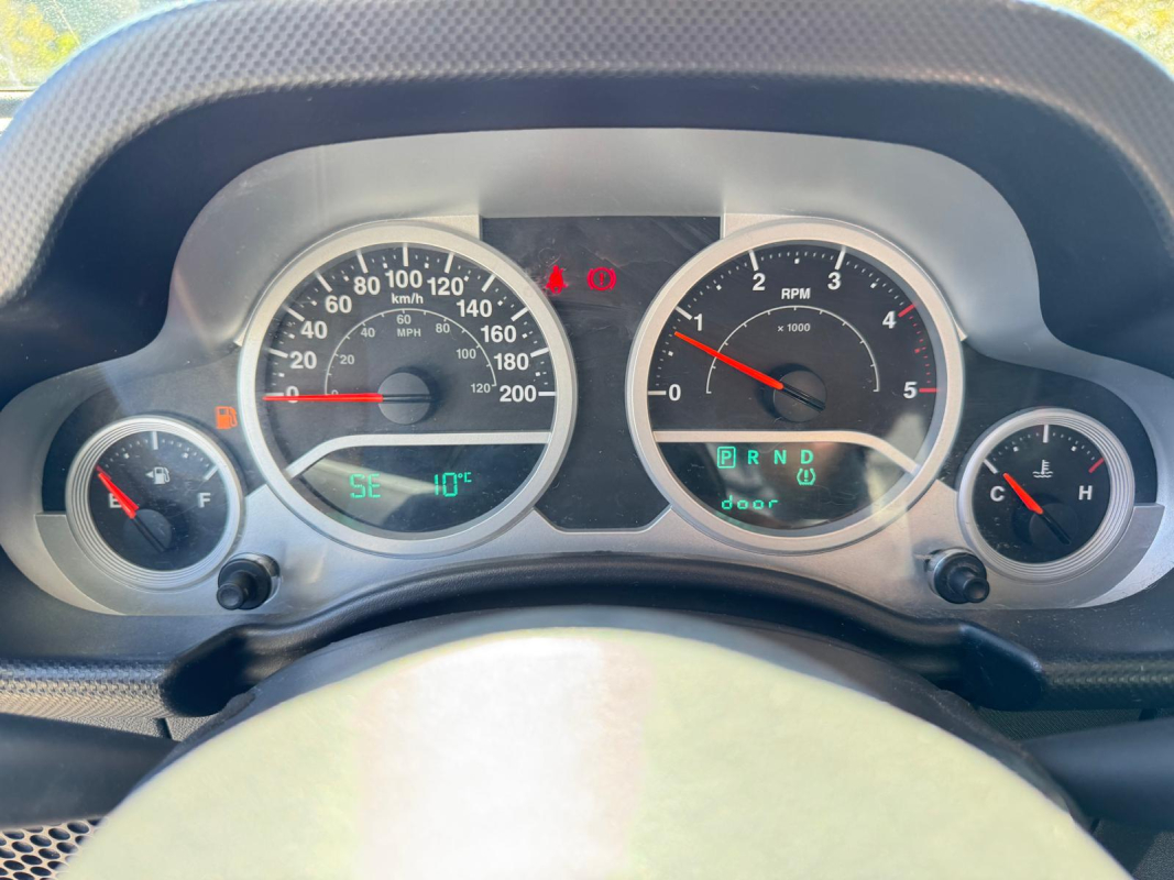Jeep Wrangler Unlimited — 21