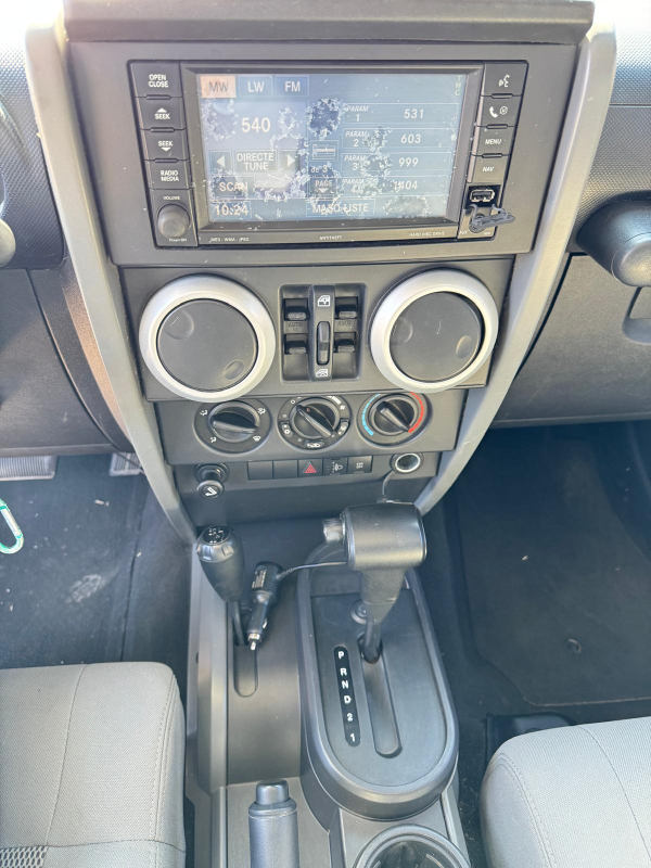 Jeep Wrangler Unlimited — 15