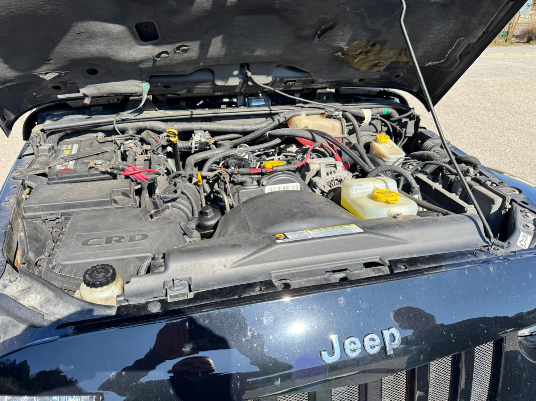 Jeep Wrangler Unlimited — 23