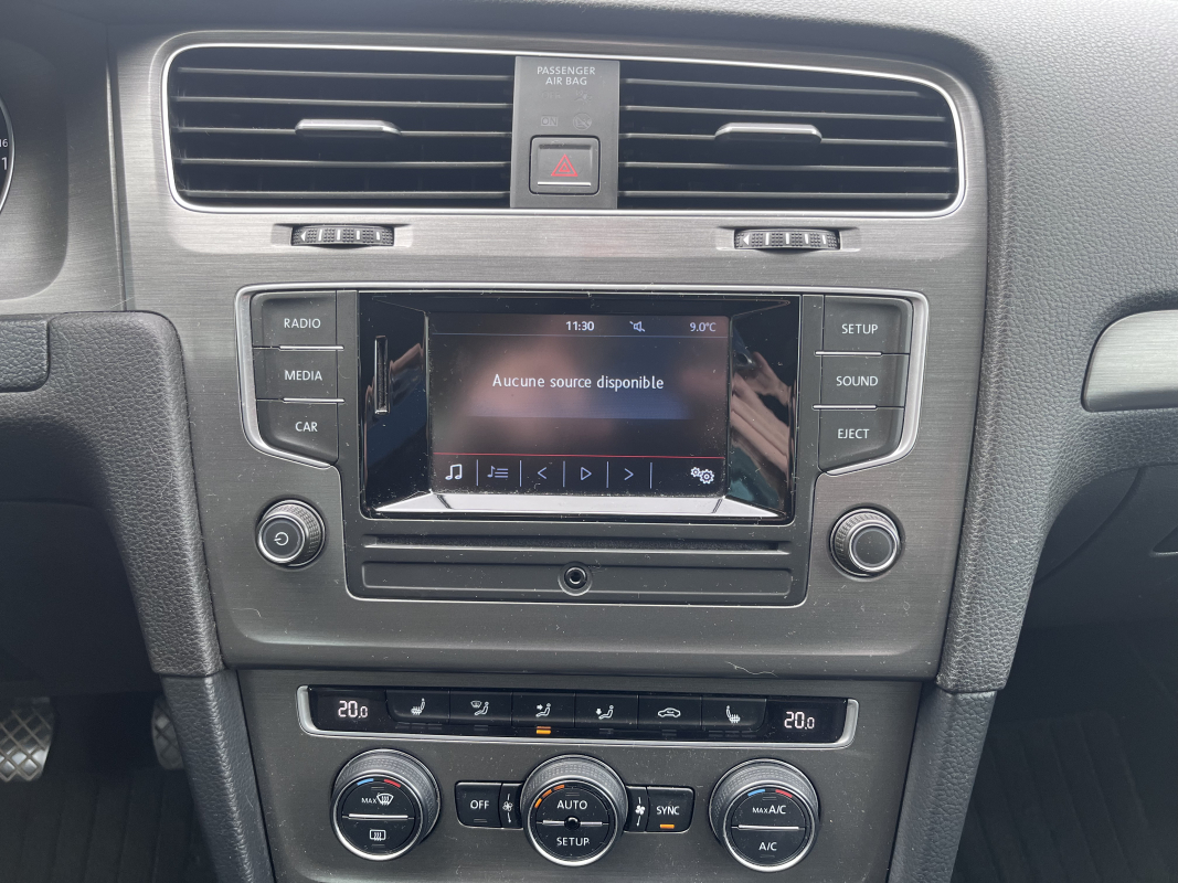 Volkswagen Golf — 21