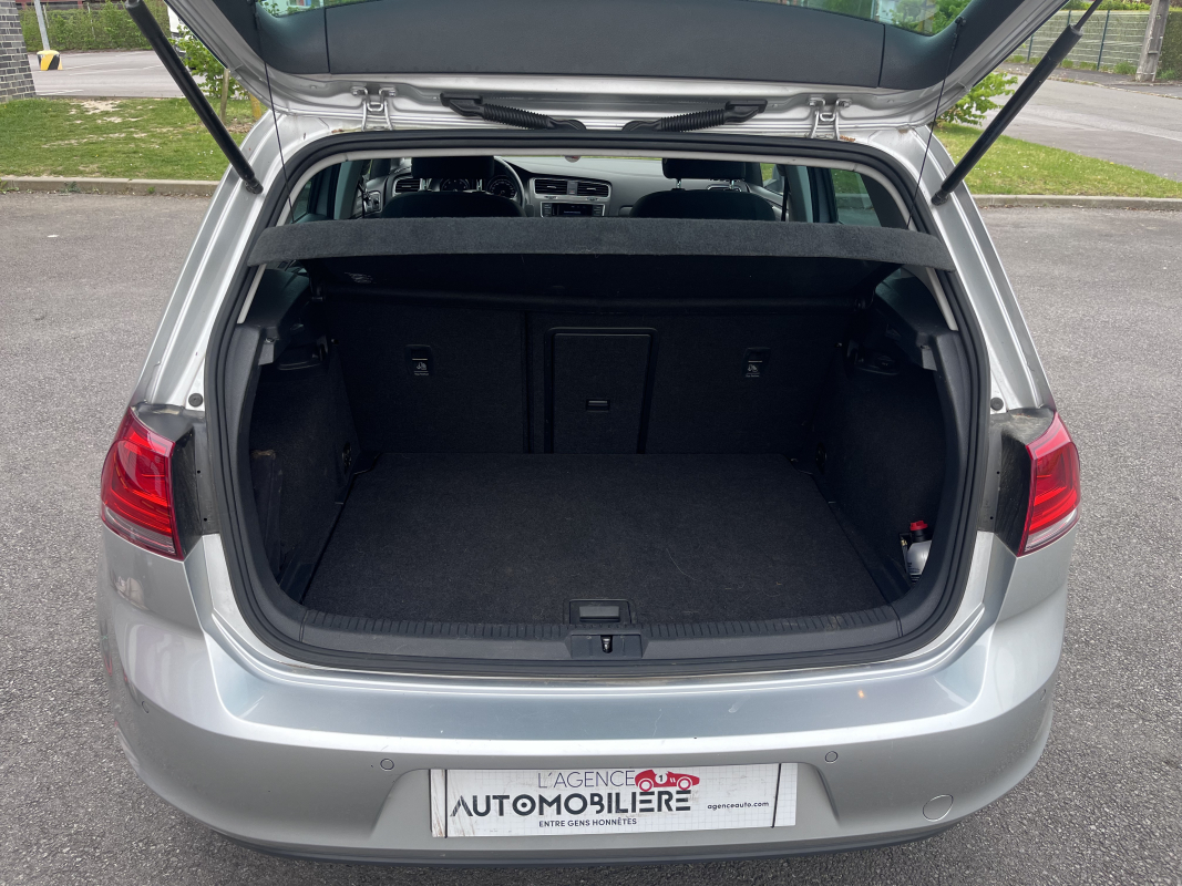 Volkswagen Golf — 31