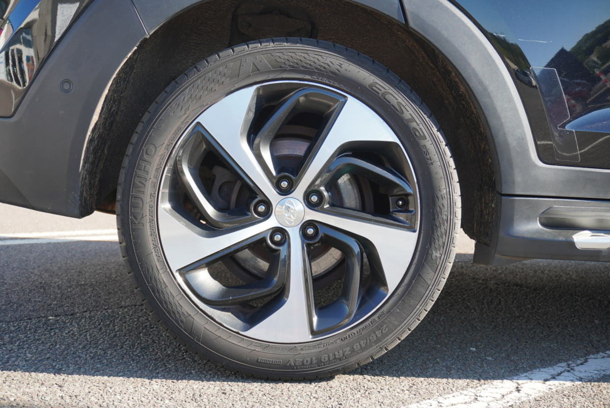 Hyundai Tucson — 34