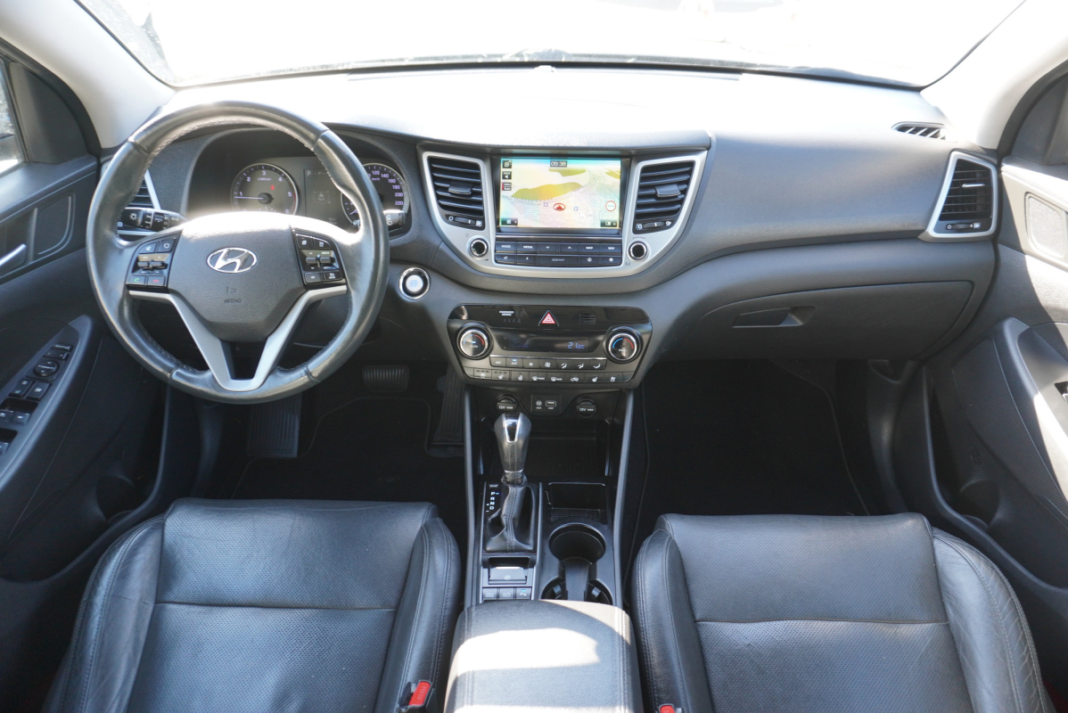 Hyundai Tucson — 14